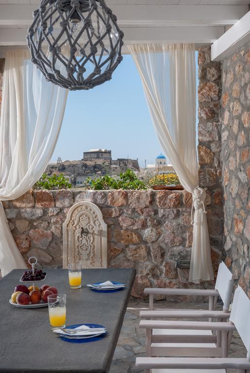 Red Cliff Villa 2Bedroom Villa With Caldera View And Plunge Pool Akrotírion Quarto foto